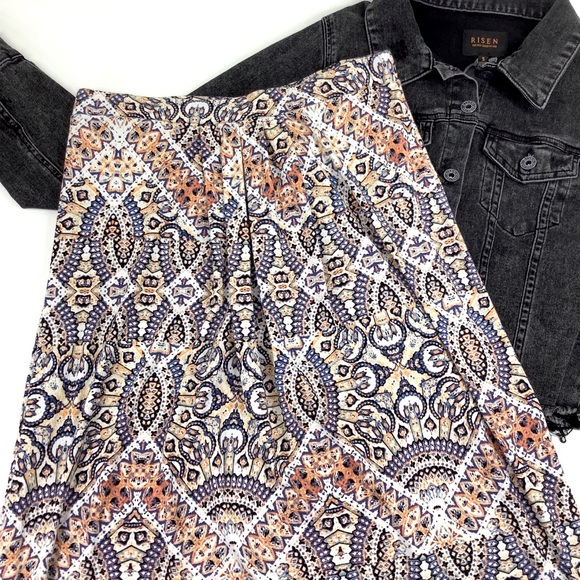 Cynthia Rowley Dresses & Skirts - CYNTHIA ROWELY BOHO AZTEC PRINT PULL ON MAXI SKIRT